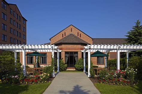 henry ford village assisted living dearborn