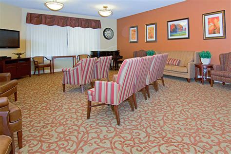 summit assisted living of tarzana